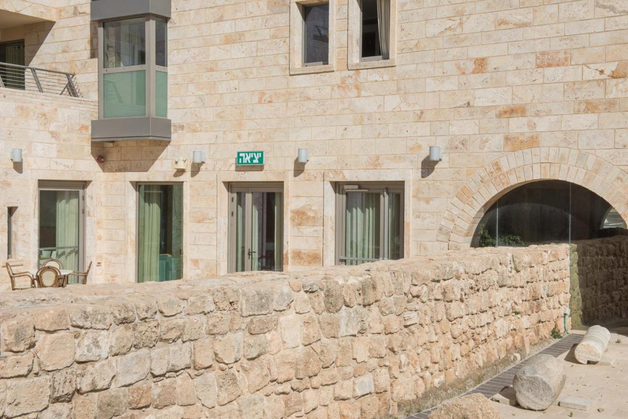 Hi - Akko Knights Hostel Экстерьер фото